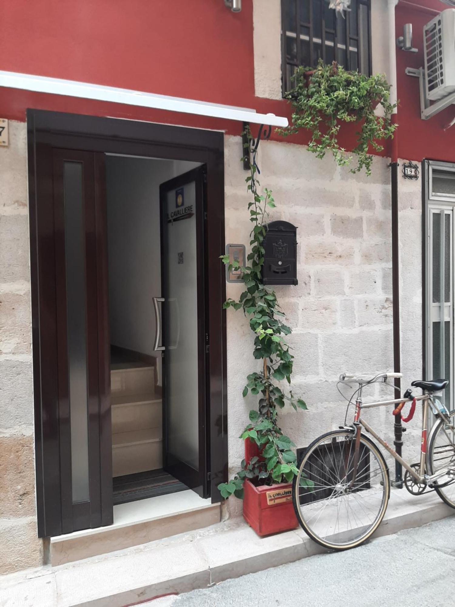 Il Cavalliere Bed&breakfast Barletta Esterno foto